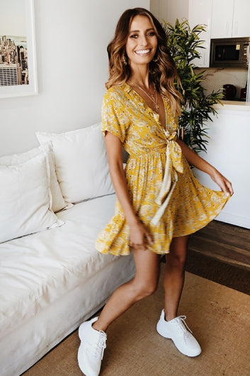 color-yellow-print