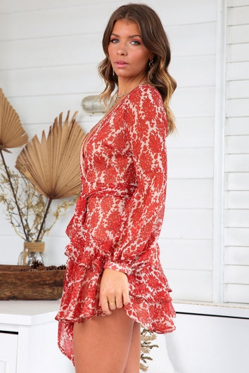 color-beige/red-print