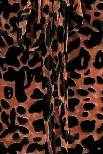 color-brown/black-velvet