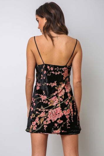 color-pink-floral-burnout