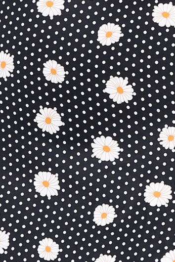 color-black-daisy-spot
