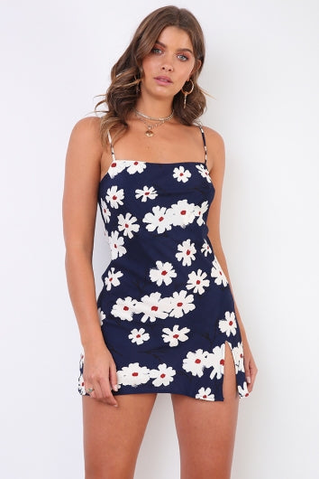 color-navy-floral