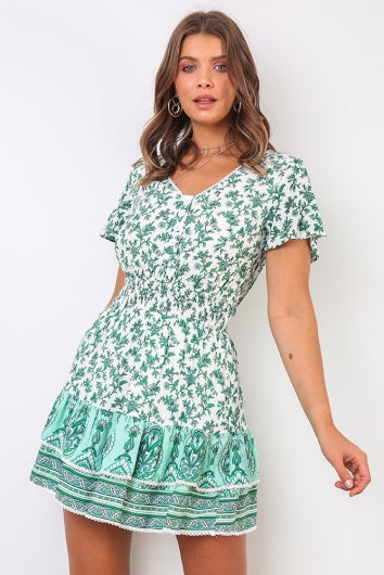 color-white/green-print