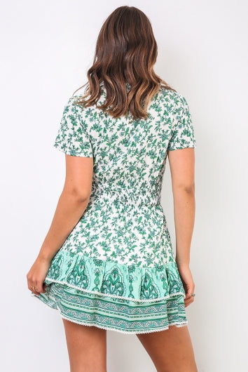 color-white/green-print