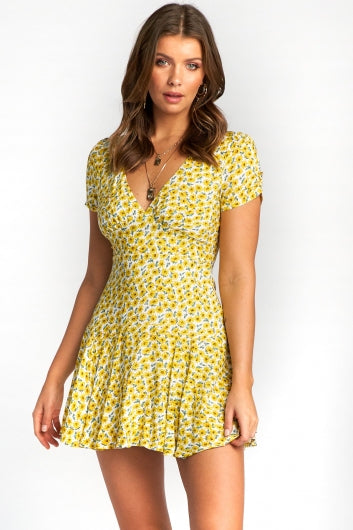 color-yellow-floral