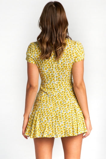 color-yellow-floral