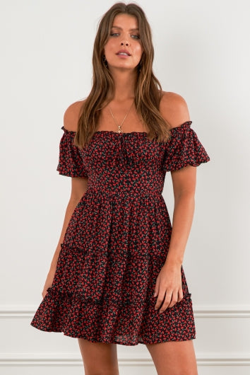 color-black-red-print