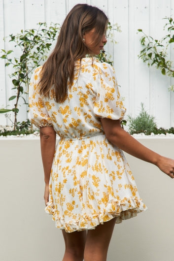 color-mustard-floral