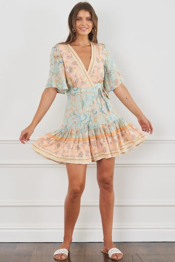 color-sage-pink-print