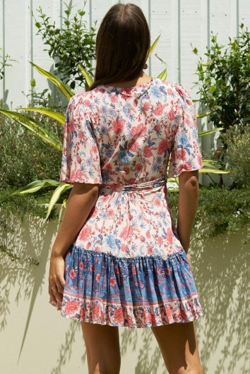 color-peach-blue-print