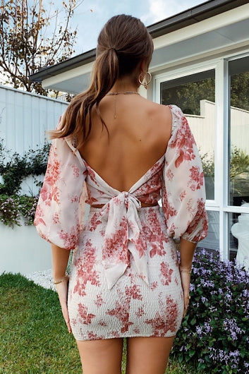 color-beige-pink-print